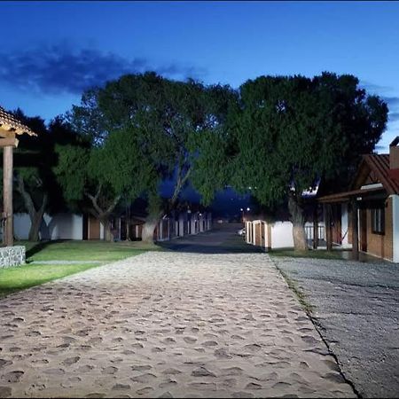 מלון הואסקה דה אוקמפו Cabanas Valle Magico מראה חיצוני תמונה